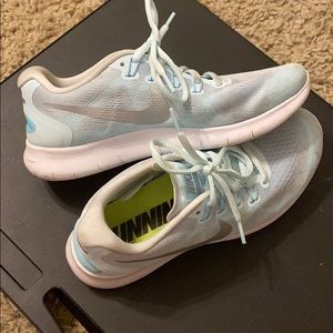 Baby blue barely used Nike shoes